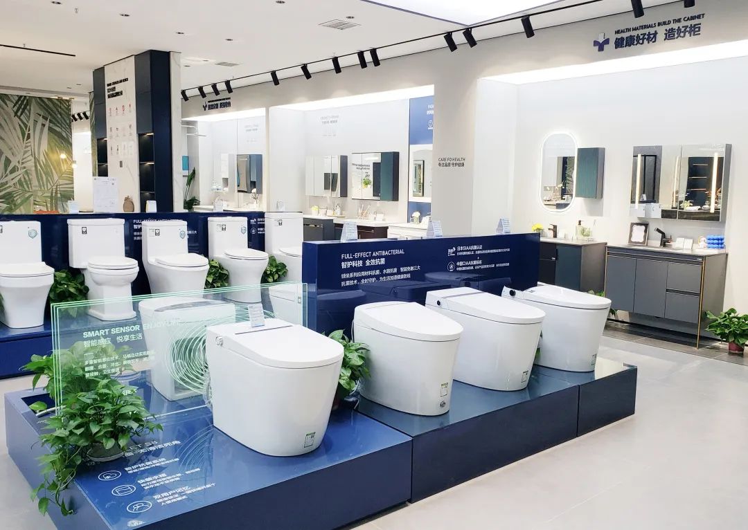 2022優(yōu)秀店面｜健康美學(xué)空間，詮釋產(chǎn)品與人的藝術(shù)交互3.jpg