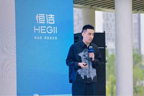 5、GIF：三位設(shè)計(jì)師作案例分享.jpg