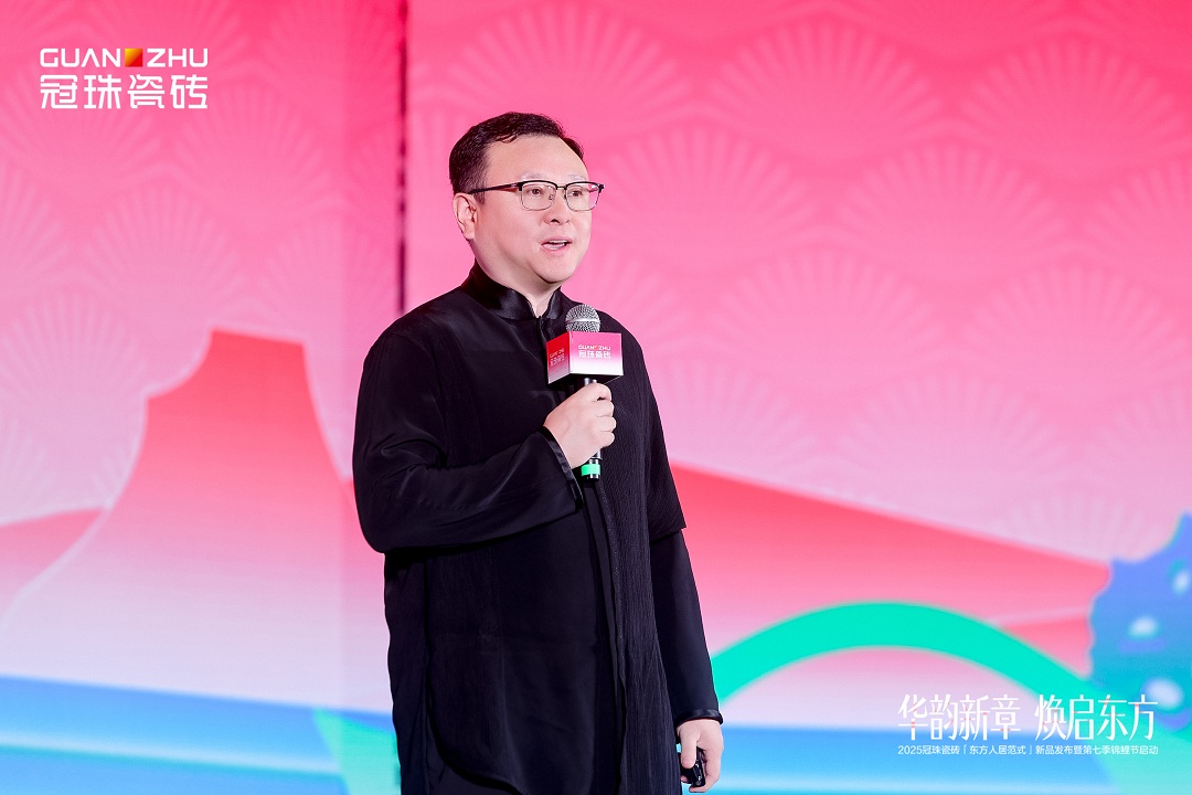 6“生活美學(xué)”首倡者、中國社會科學(xué)院哲學(xué)所美學(xué)室研究員博士生導(dǎo)師 劉悅笛老師新.jpg